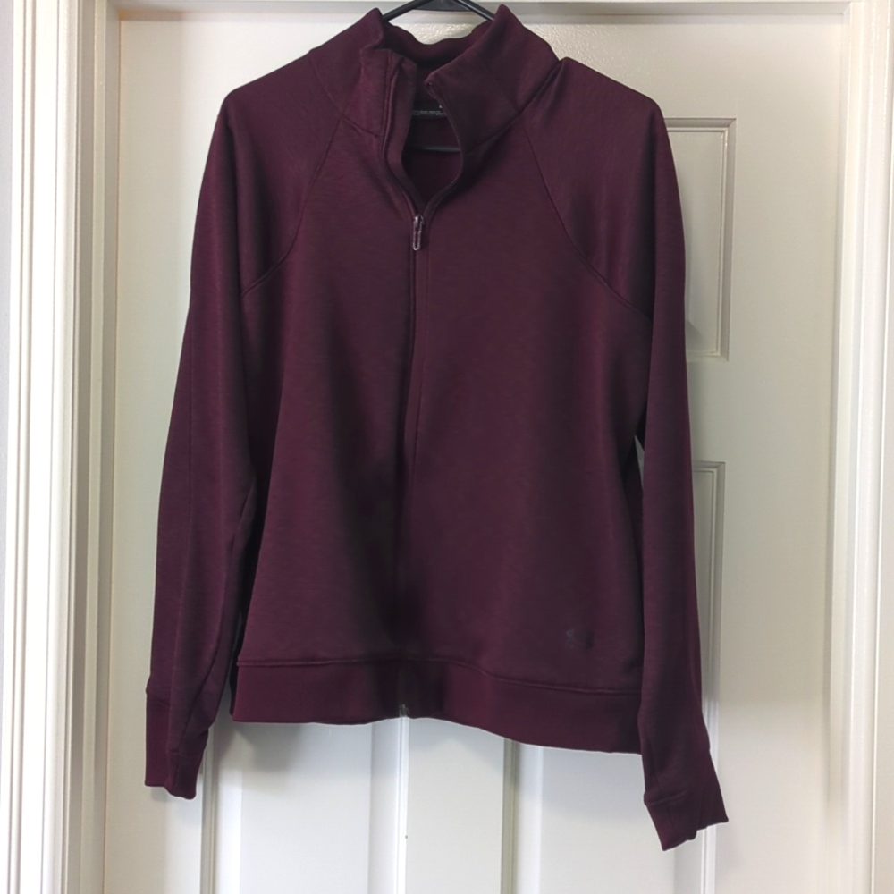 Under Armour Women's zip sweater large